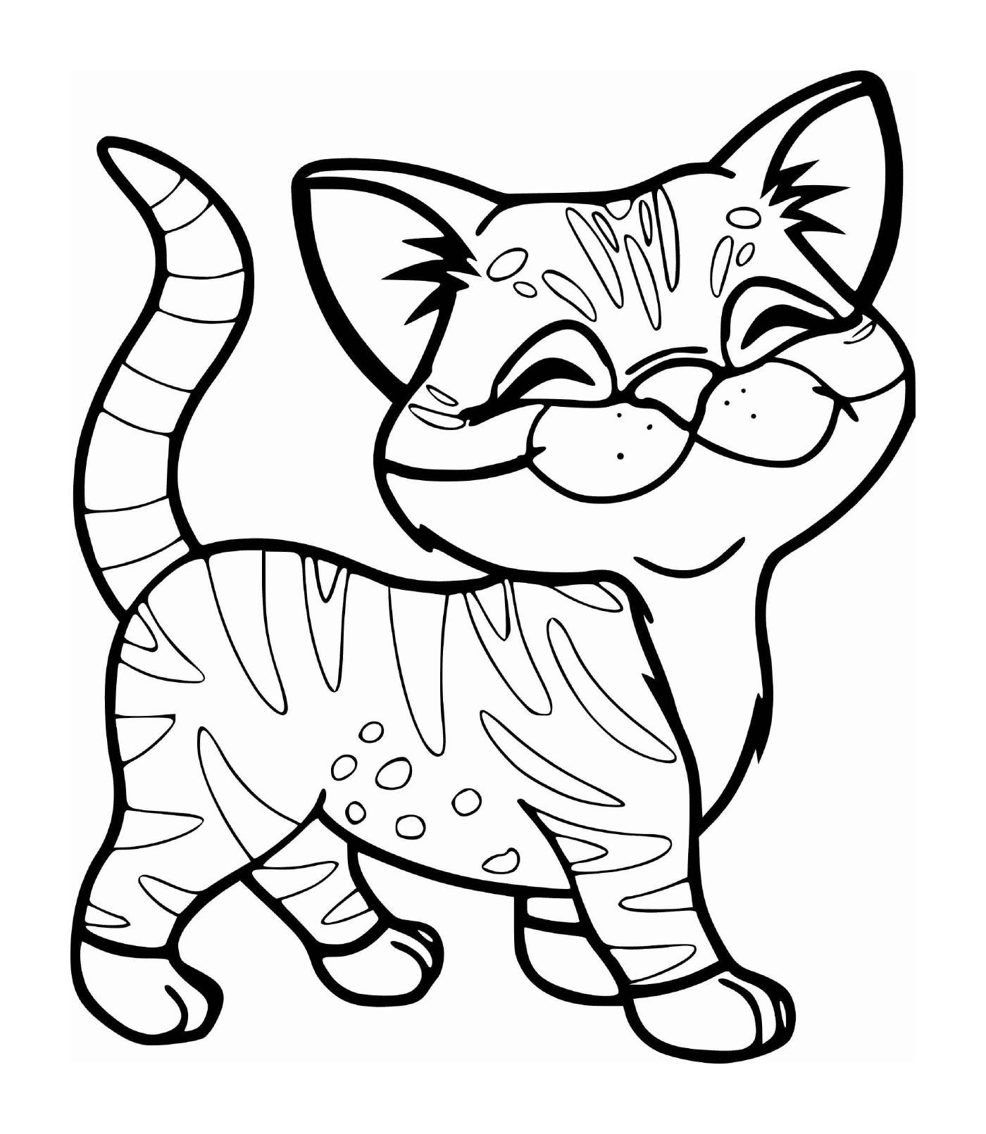  Ein niedliches Kätzchen mit einem Tigerstreifen lächelnd 