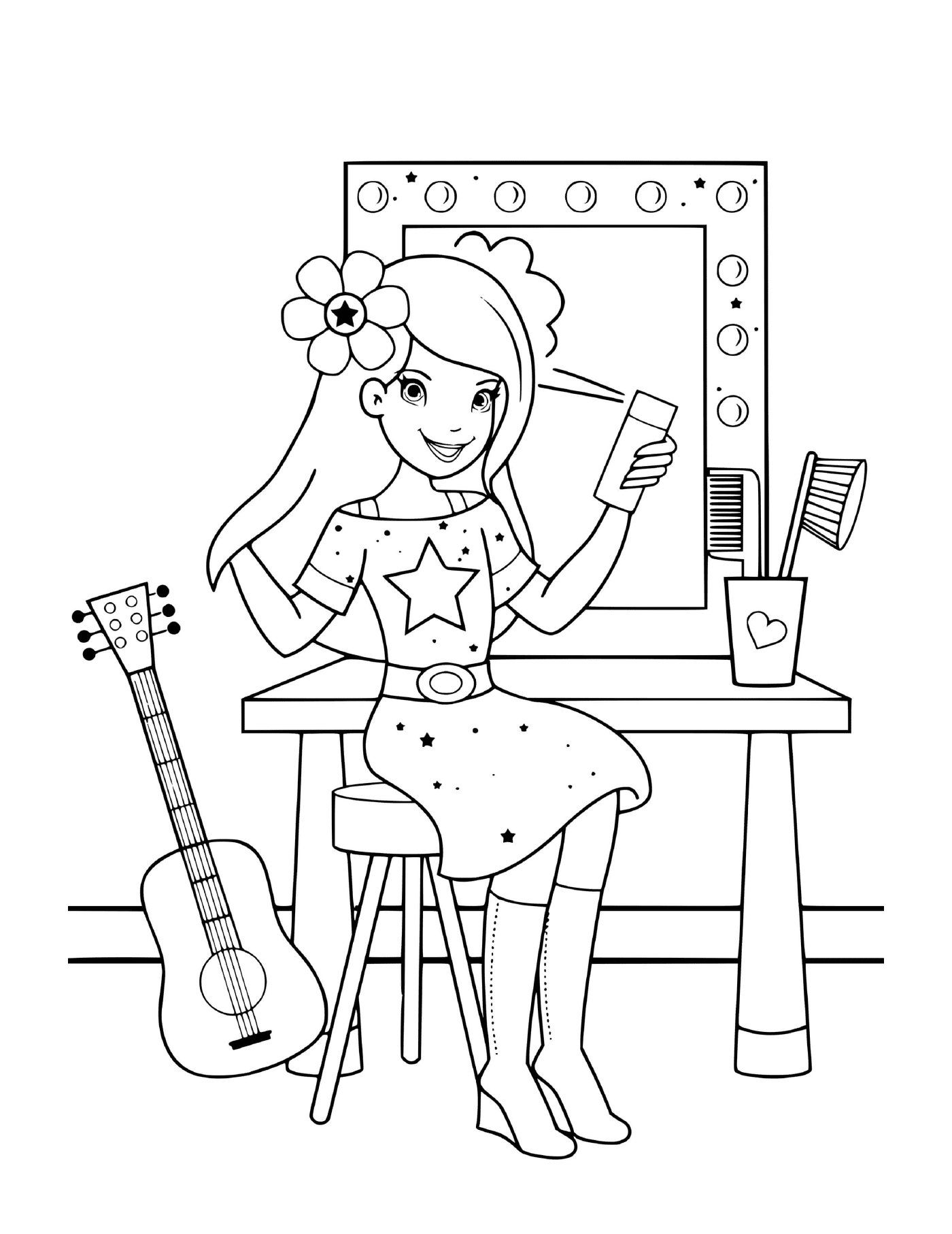 Ein Mädchen bereitet sich auf ihre Musik-Show mit einer Haarbürste 