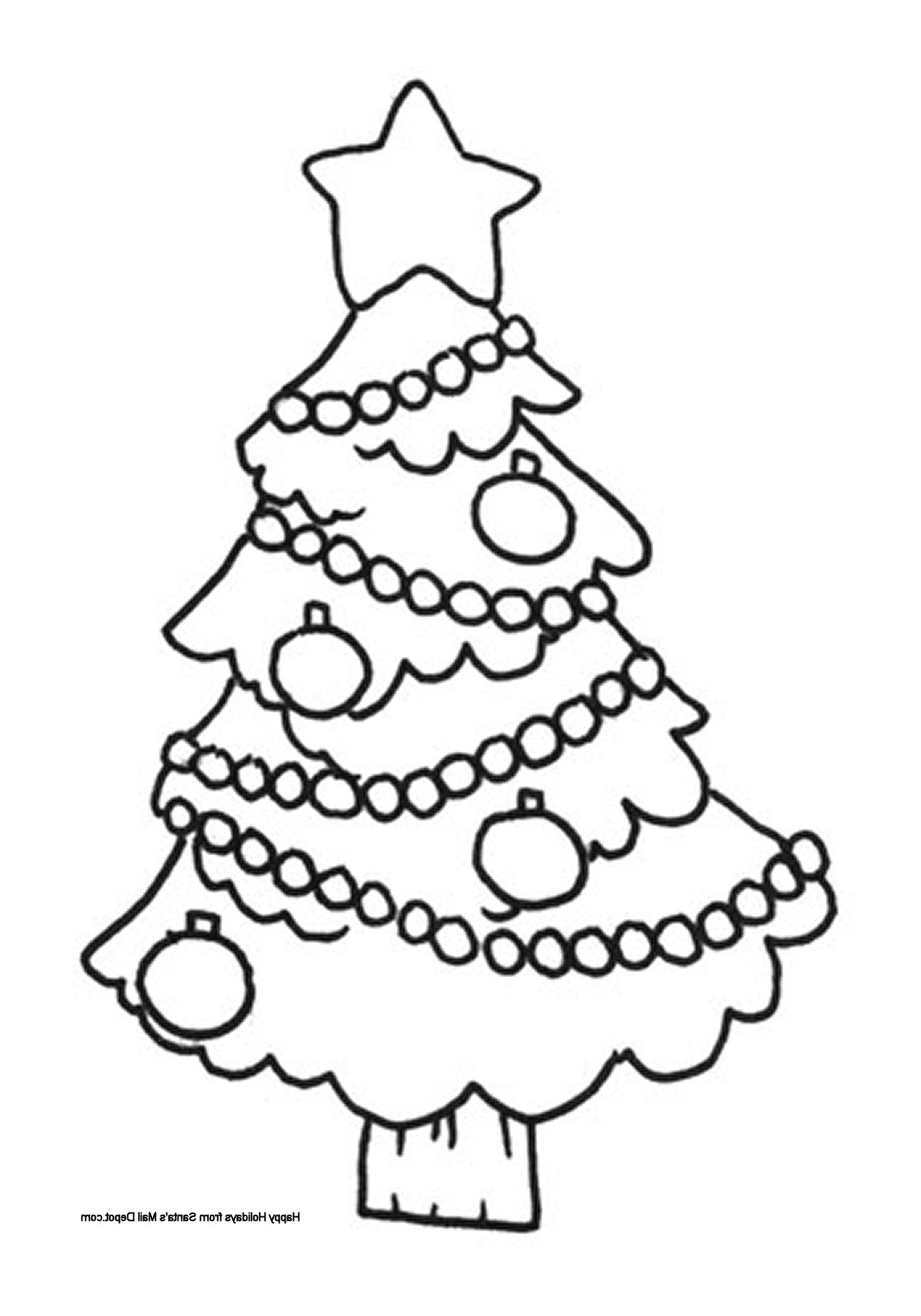  Ein Weihnachtsbaum mit Ornamenten an der Spitze 