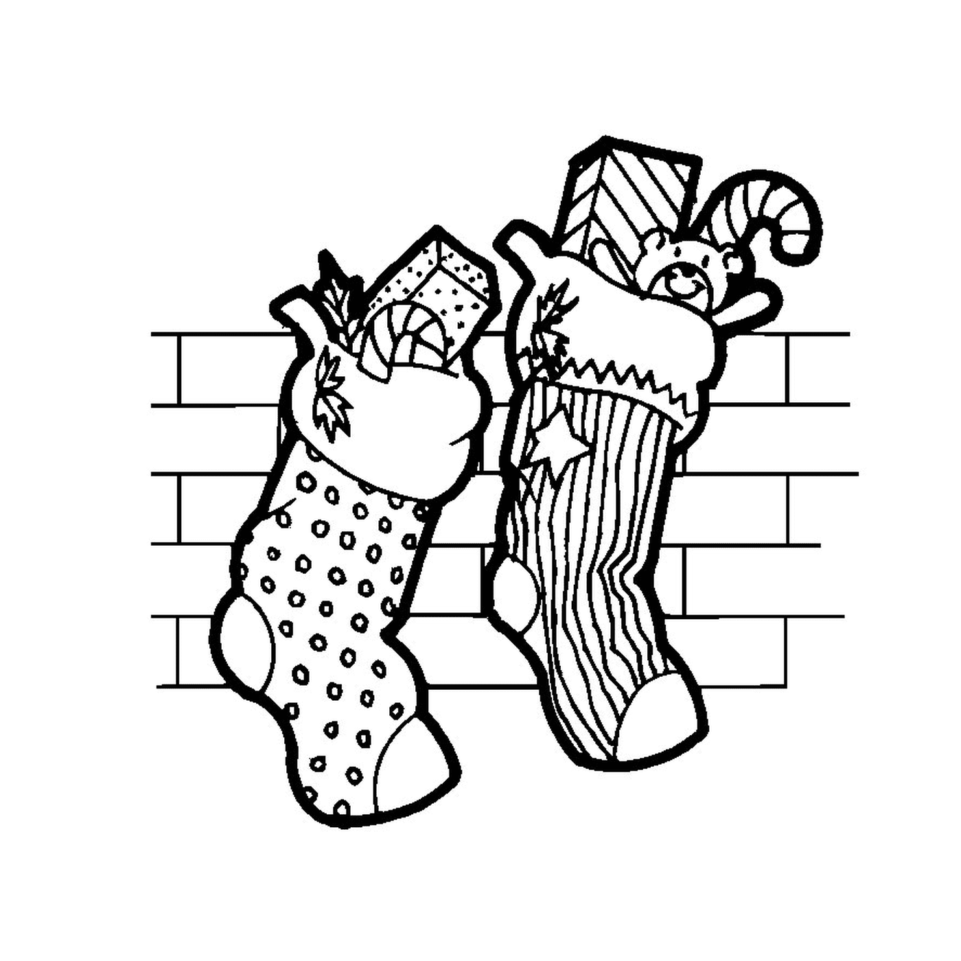  Dos calcetines de Navidad uno al lado del otro 