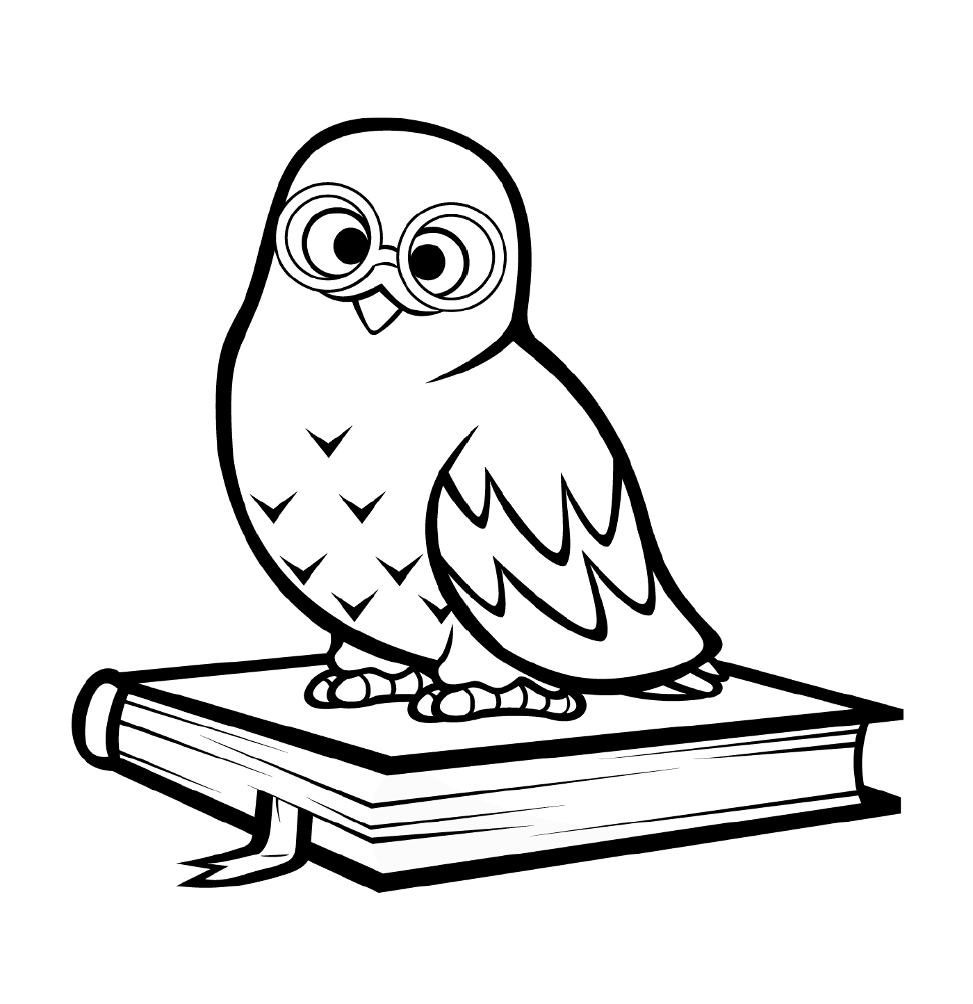  Полярная сова, сидящая на книге 