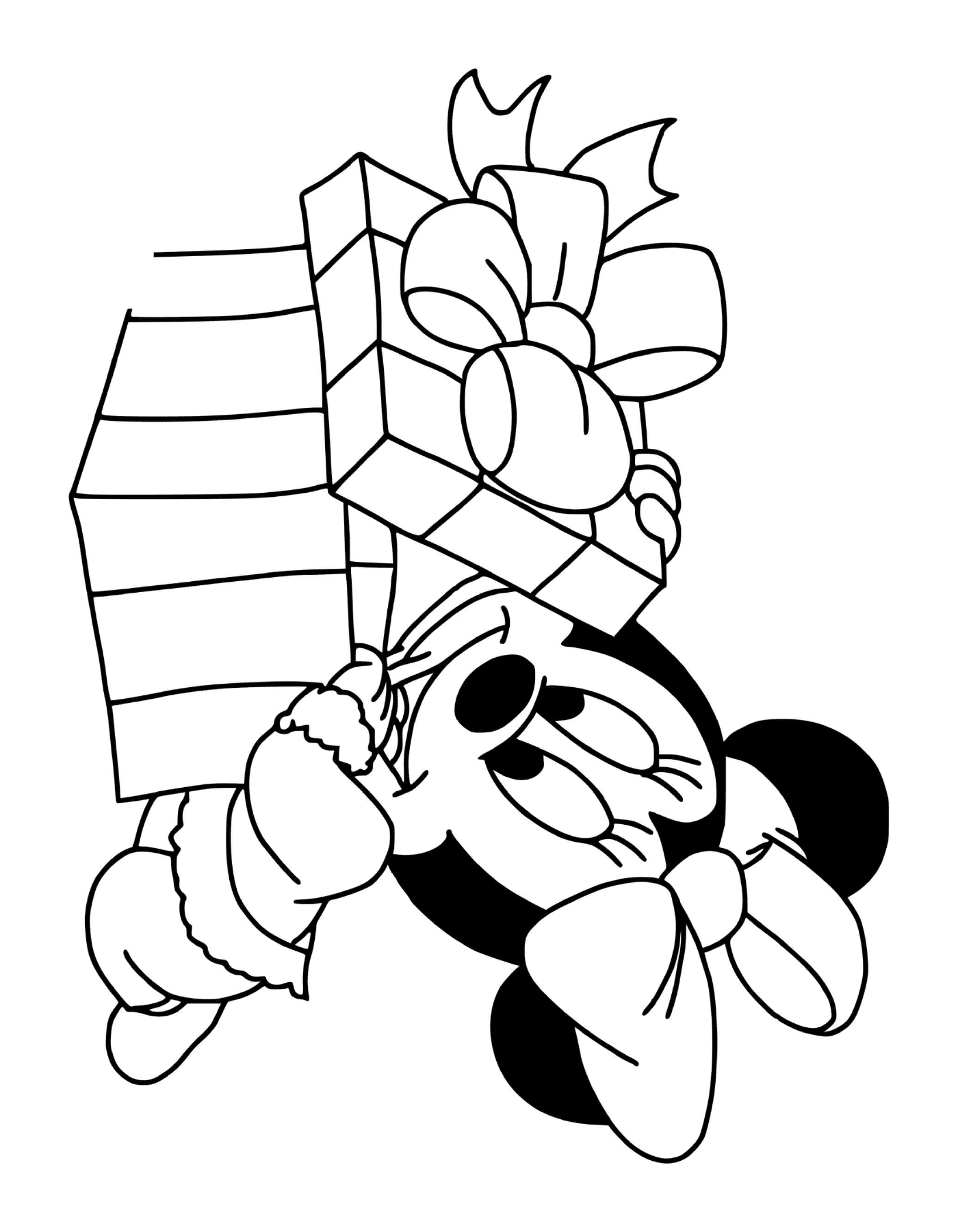  Minnie y su regalo 