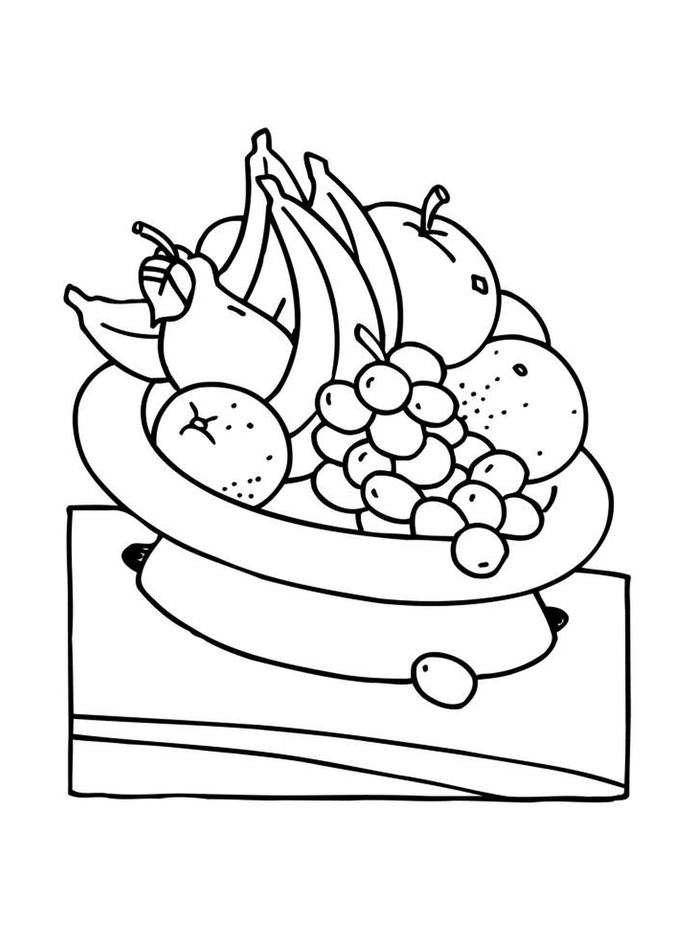  Schüssel gefüllt mit verschiedenen Früchten 