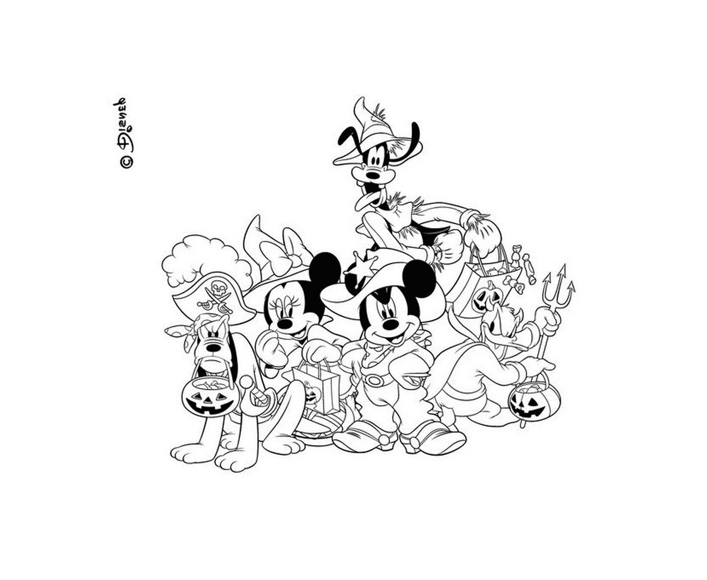  Mickey, Minnie, Dingo e Donald travestiti 