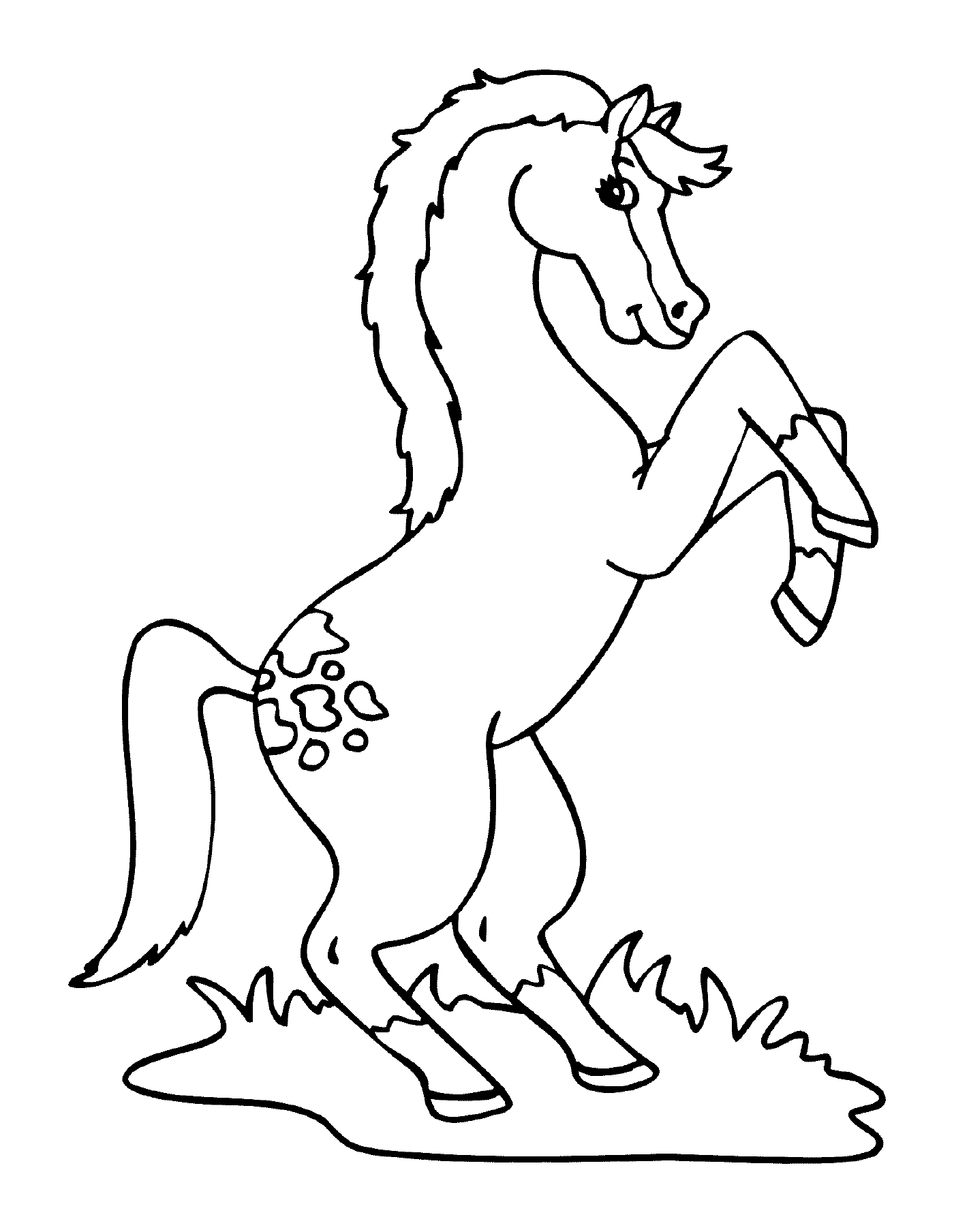  Лошадь на лугу 
