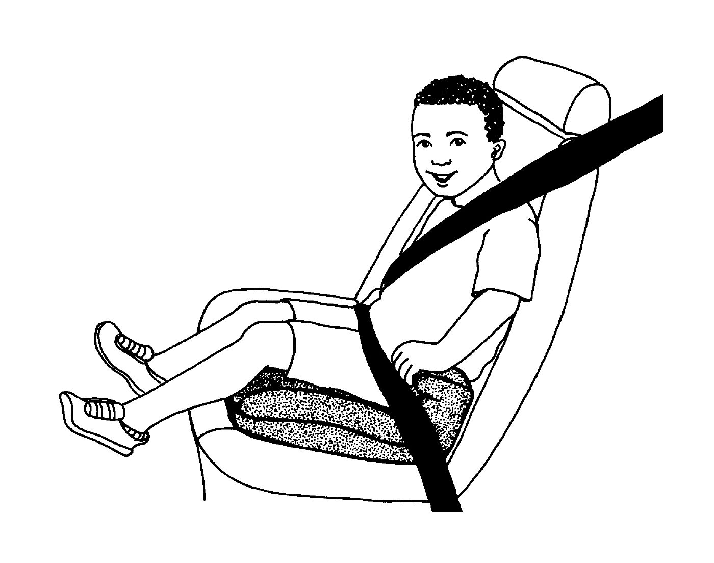  Ein Kind sitzt auf einem Autositz 