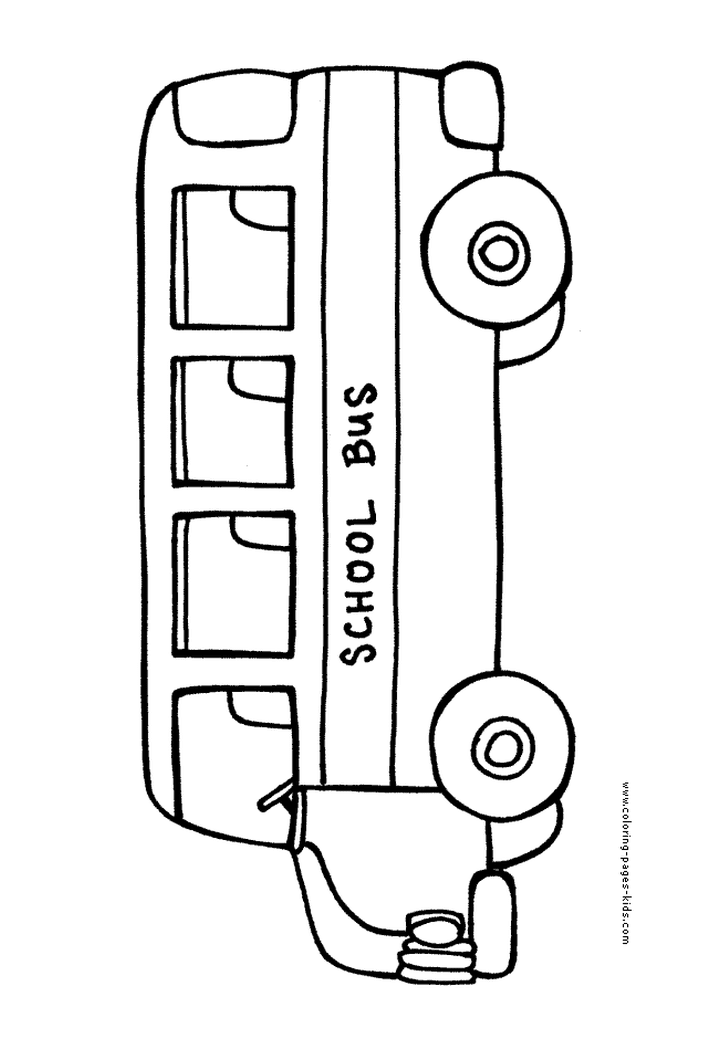  Ein Schulbus bewegt sich langsam 
