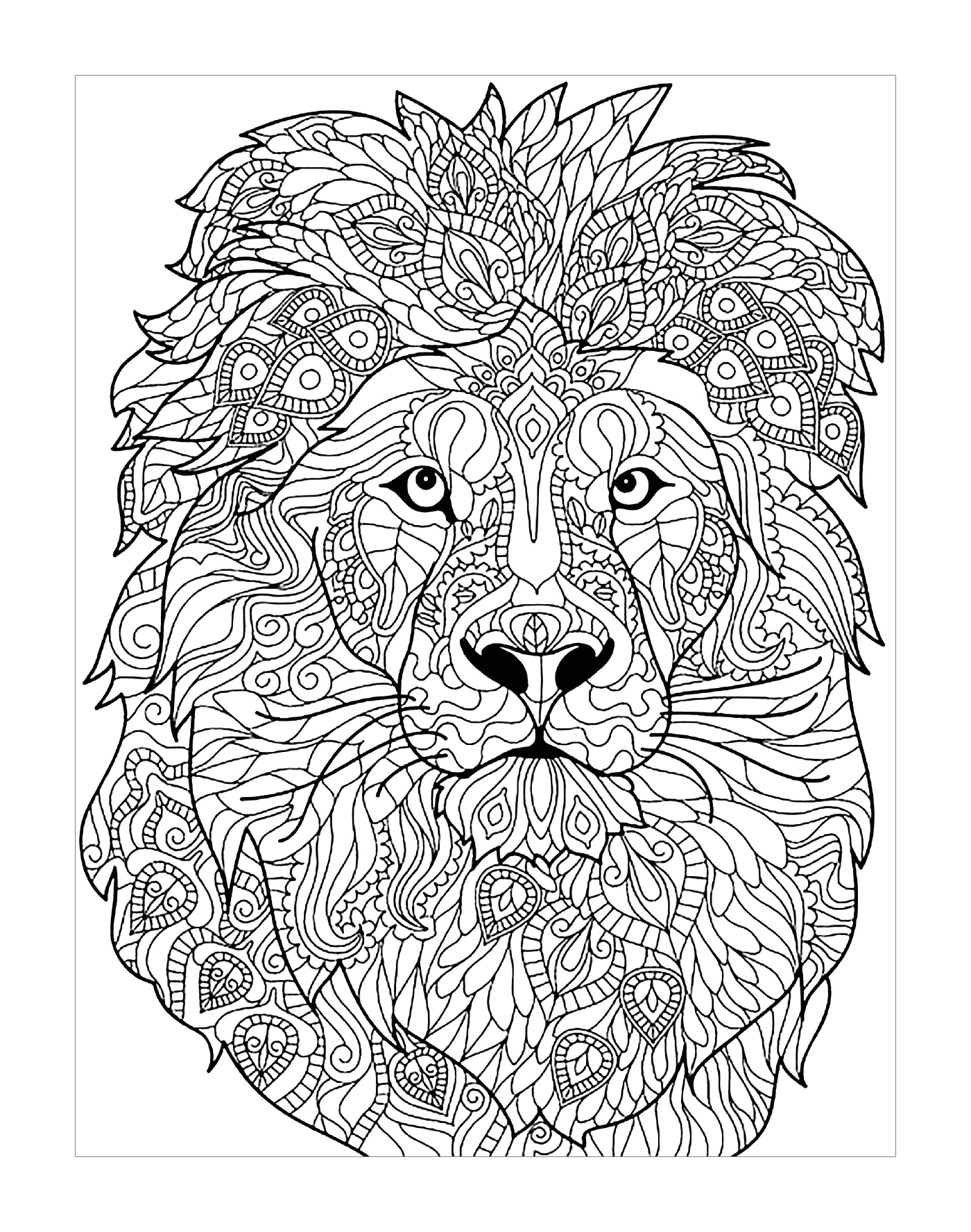  Erwachsener Löwe in komplexen Mustern 
