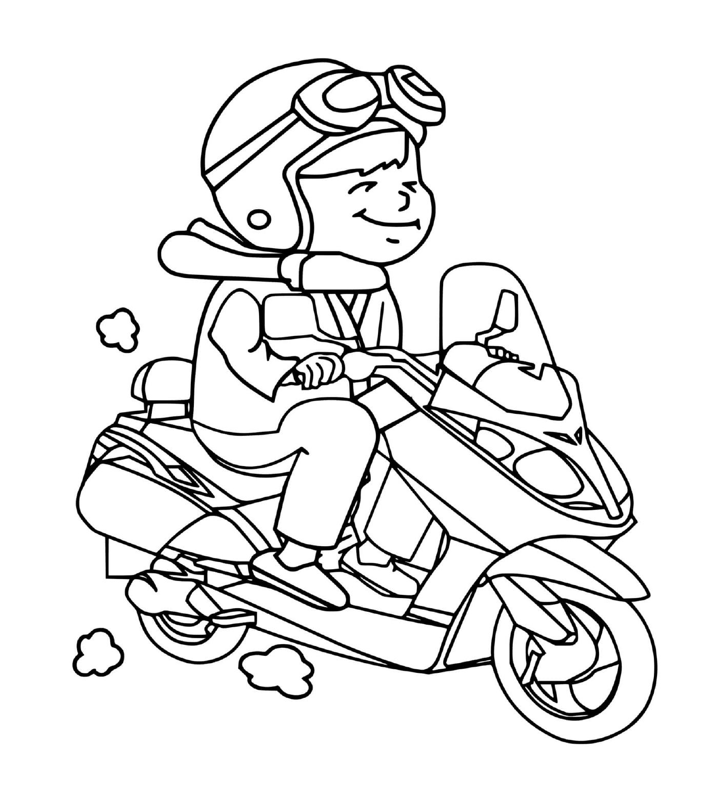  Niño con su moto scooter 