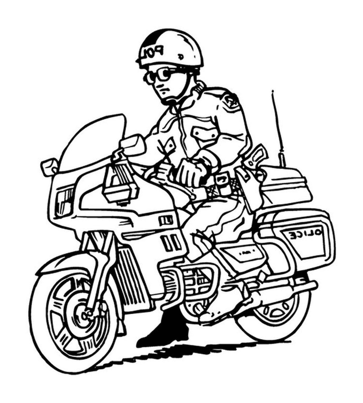  Легкий полицейский мотоциклист 