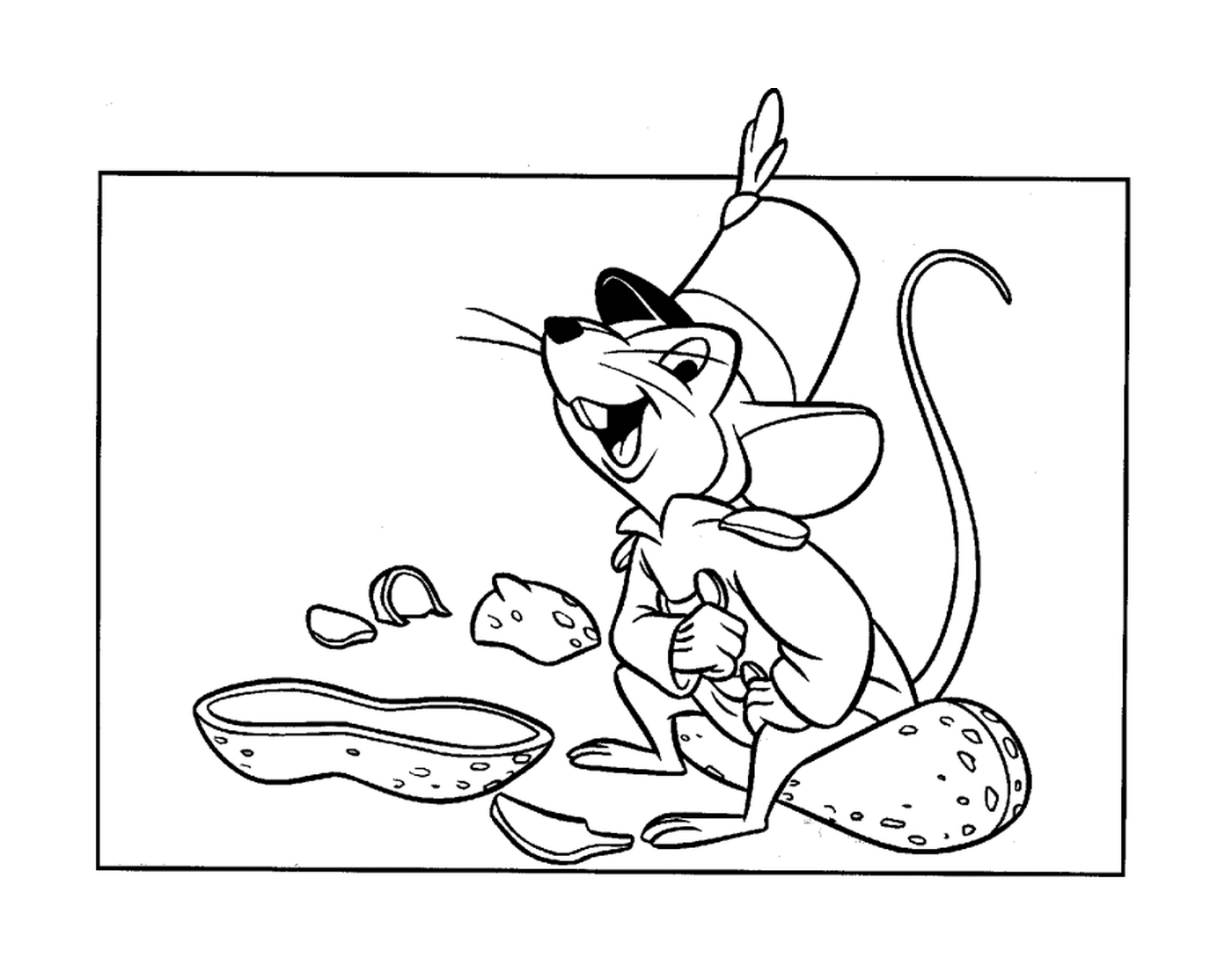  A mouse with hazelnuts 